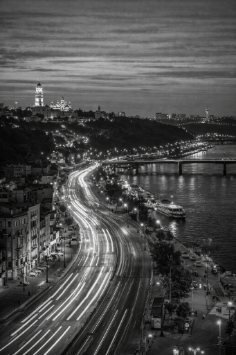 Black and white Kyiv_1